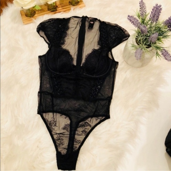 Medium Victoria Secret Very Sexy Bodysuit Teddy Black Eyelash Lace Top Shirt - Picture 6 of 11